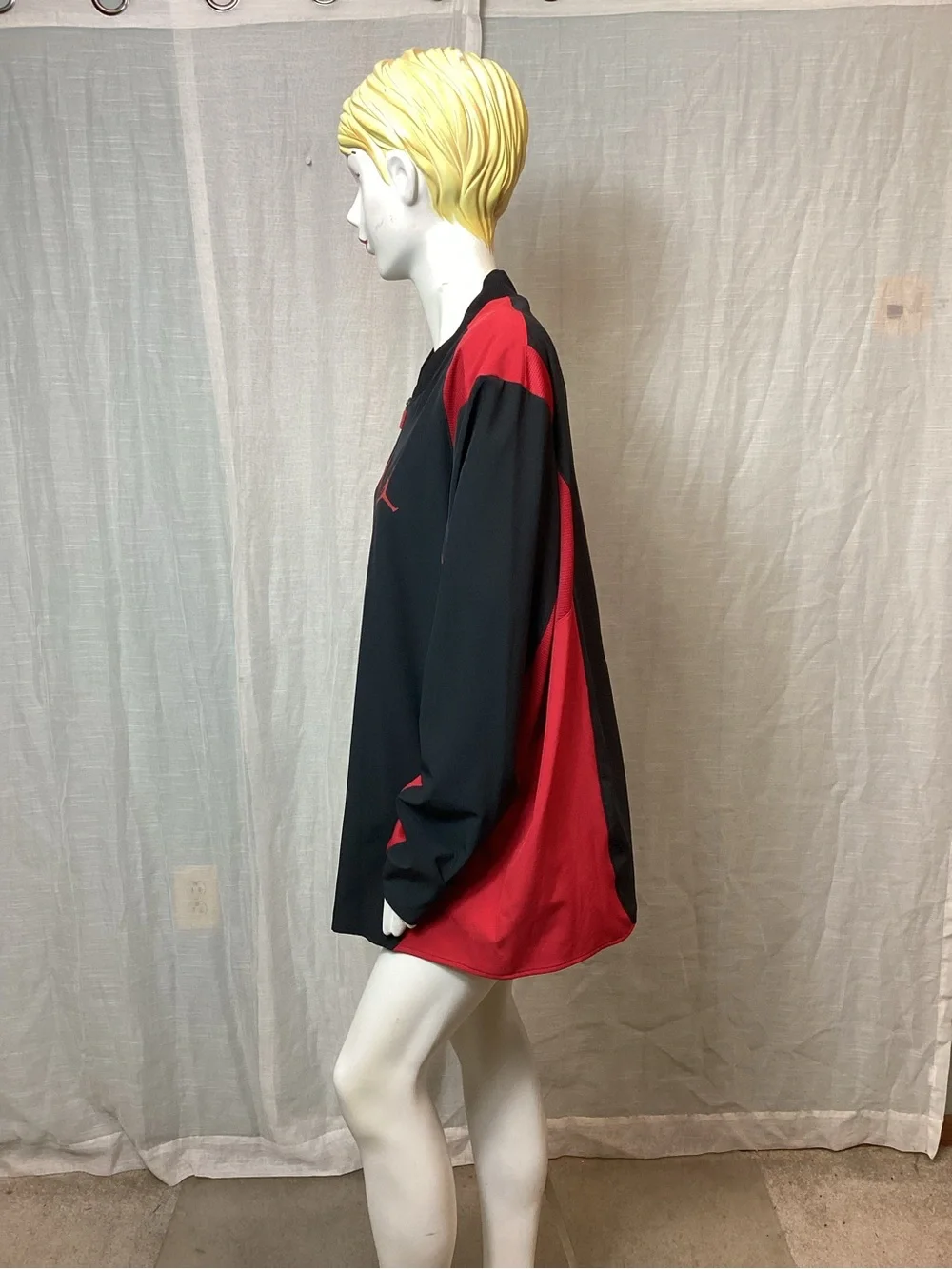 Nike Jordan Ultimate Flight Basketball Jacket- Black/ Red; Size: 2XL